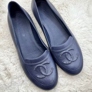 CHANEL Blue Leather Shoes 38 Penny Loafers CC Embossed Logo Slip-On Low Heel